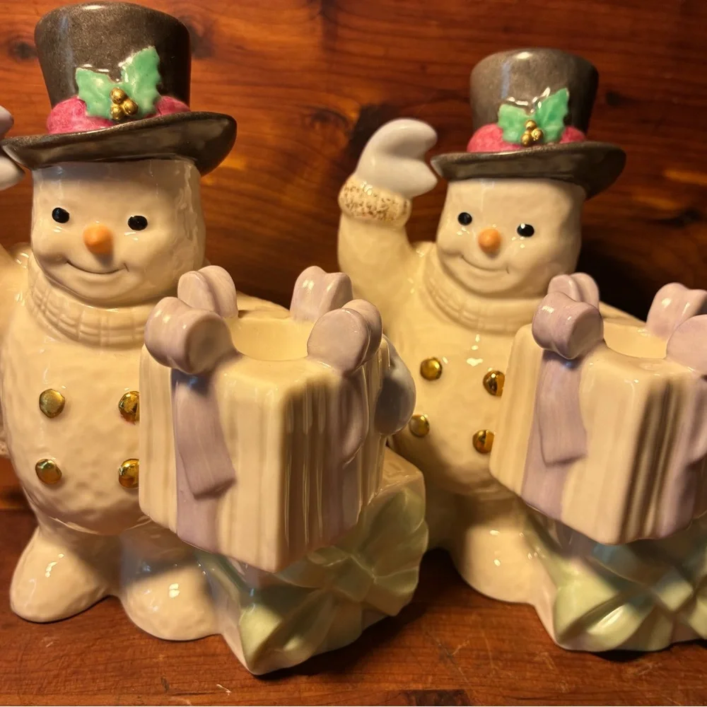 Lenox The Snowman Candlesticks Christmas Candle Stick Holders Set Of 2 - Picture 9 of 10